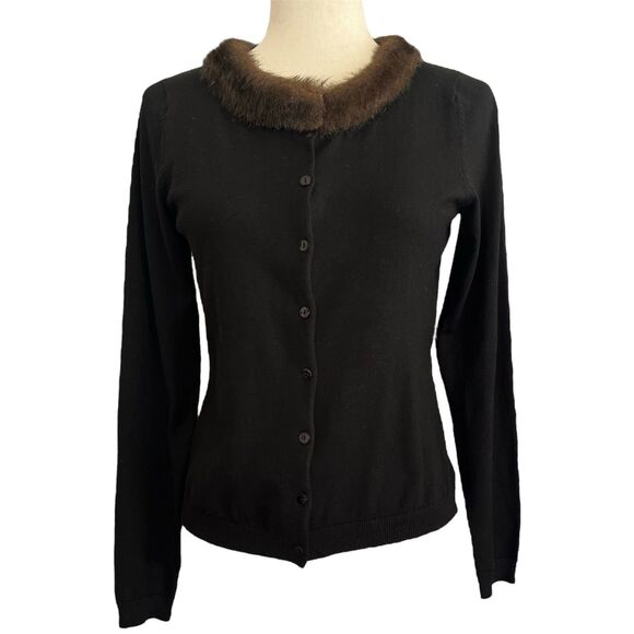 August Silk Black Cardigan Faux Fur Collar Size Small Old Money Academia Elegant - Picture 1 of 13